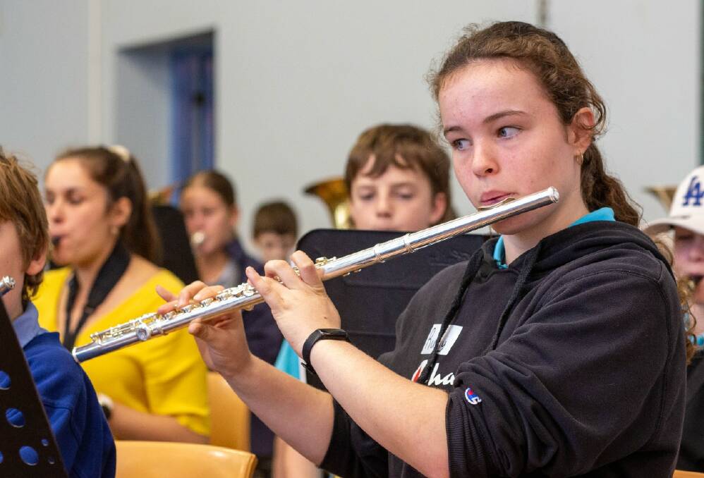 Flautist Saskia Nolan at the Bandlink program. Picture supplied