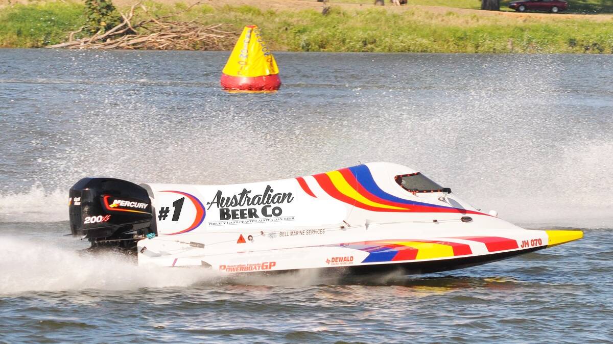 GREEN LIGHT: Griffith will host round two of the Australian Formula Powerboat Grand Prix Series at the weekend despite a blue-green algae warning at Lake Wyangan. Picture: supplied