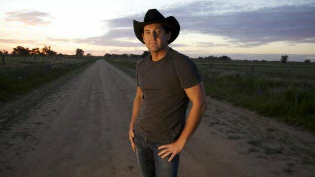 AUSTRALIAN ICON: Country music star Lee Kernaghan will hit Griffith this April as part of his 25th anniversary tour.