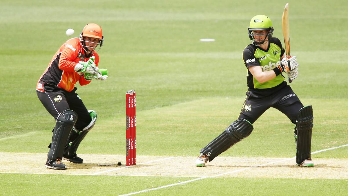Alex Blackwell at the crease for the Sydney Thunder.