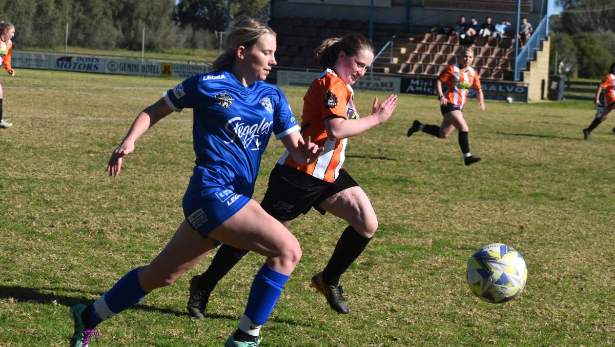 Airlee Savage scored a first half hat-trick to help Hanwood head through to the Riverina Cup Women's final. Picture by Liam Warren