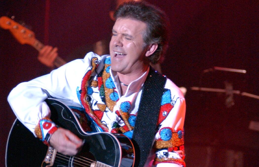 SHOW-STOPPER: Peter Byrne is bringing his 'Forever Diamond' show to Griffith this Saturday to celebrate Neil Diamond's 50 years in music. Picture: Supplied.
