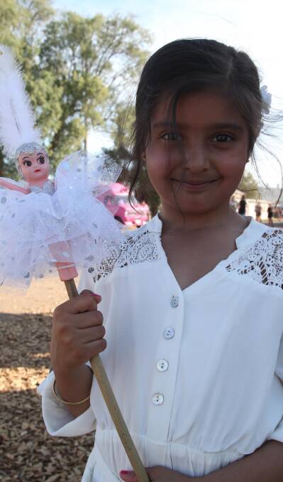 Kabneet Kaur, 6.
Griffith
"The showbags are my favourite part and my favourite bag is Frozen."