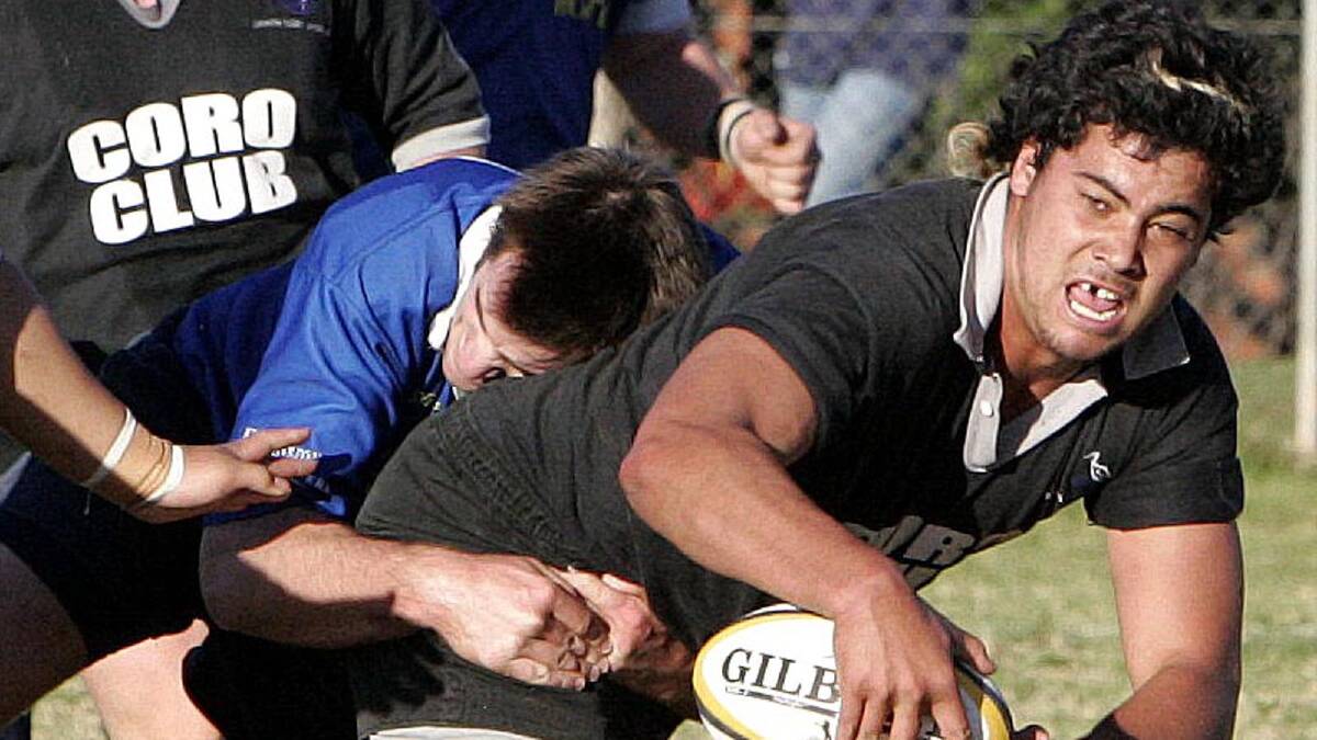 Andrew Fifita ... flicks the ball out to his Griffith Blacks team-mates against Wagga Waratahs in 2008. Picture: Area News