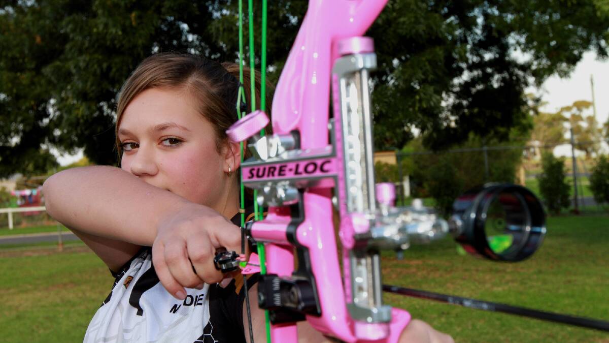 Maddie Salvestro will represent Australian in China at the World Youth Championships in archery.