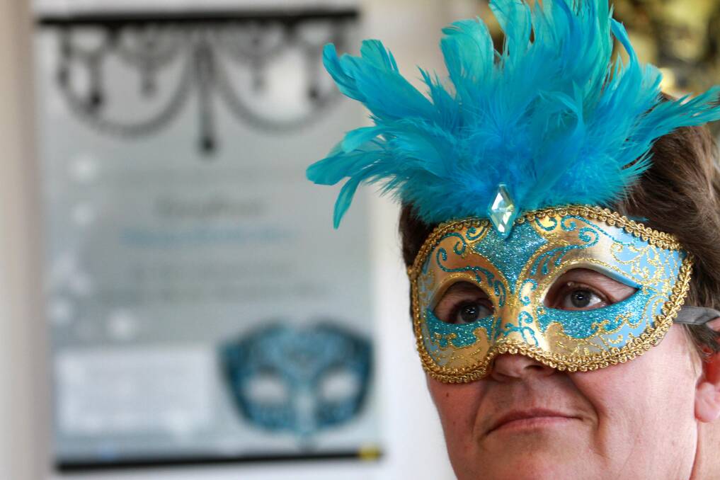 NIGHT OF MYSTERY: Griffith and District Motor Neurone Support Group president Wendy Simpkin hopes locals will don masks and come along to the MND Cornflower Masquerade Ball. Picture: Anthony Stipo
