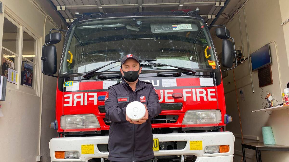 DAYLIGHT SAVINGS THE PERFECT REMINDER: Gavin Raccanello, Station Commander of the Yenda Fire Brigade says now is a good reminder to check the batteries in your smoke alarms. PHOTO: Lizzie Gracie 