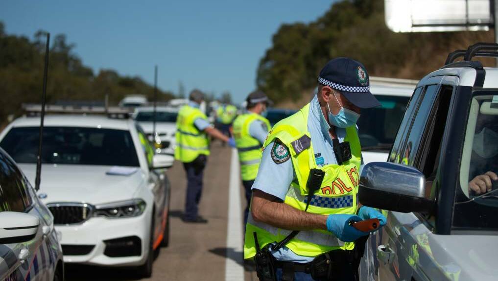 FINES ISSUED: Police stopping drivers on the a NSW Highway, Revenue NSW says only around 18 per cent of public health order fines have been paid. PHOTO: Marina Neil