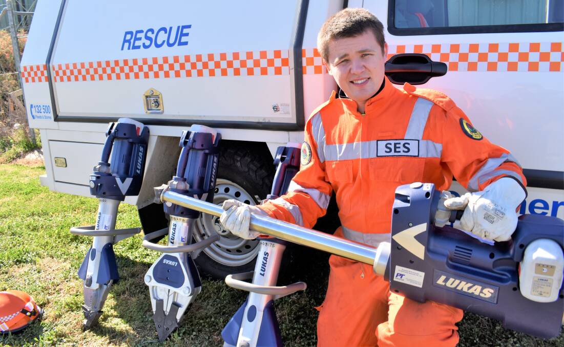 GEARED UP: Christopher Rosenow is a new Griffith State Emergency Services recruit who got to try out the new state-of-the-art equipment. PHOTO: Kenji Sato