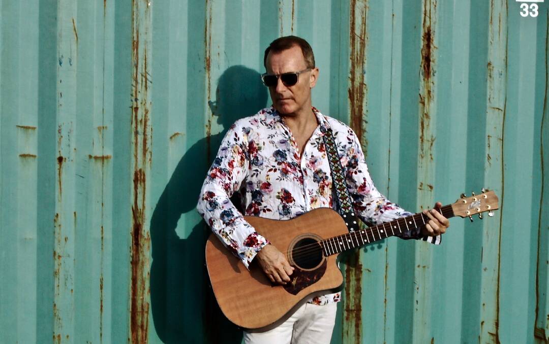 James Reyne crawls his way to Griffith on regional tour