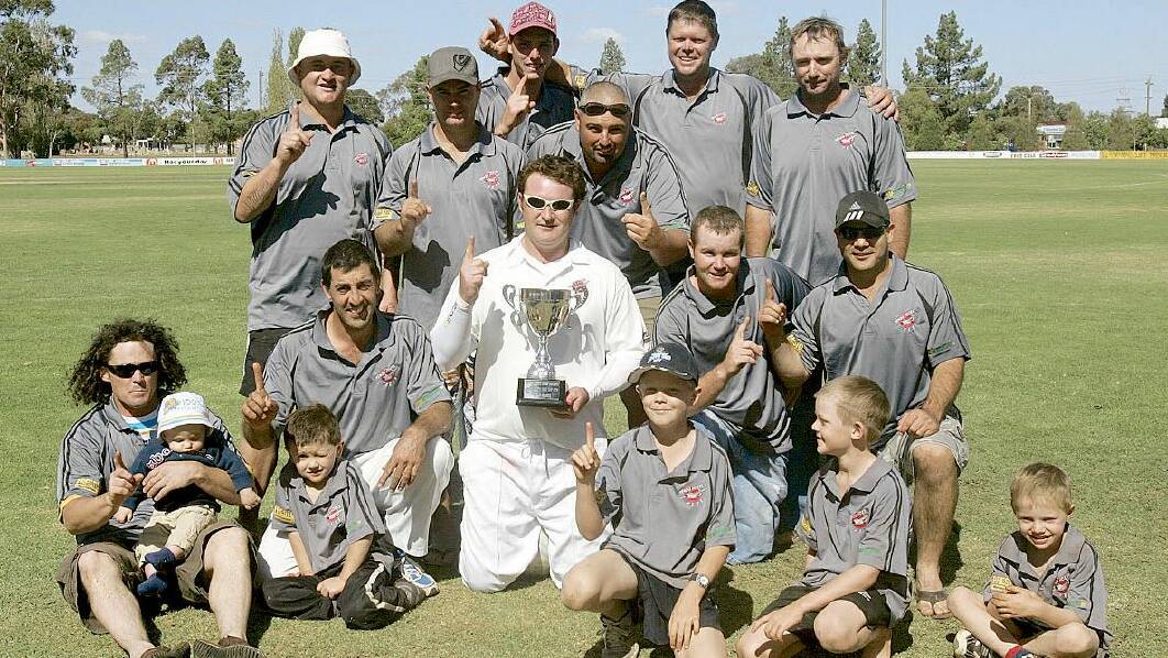 2009: The Yenda Jets celebrate their win in the Griffith and District one-day final over Hanwood at Exies No. 1 yesterday, after skipper Tom Spry led from the front in
the decider. Picture: Anthony Stipo