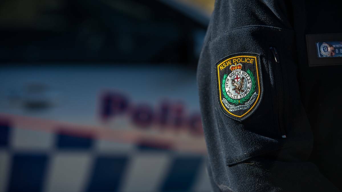 Griffith police assaulted outside licensed venue