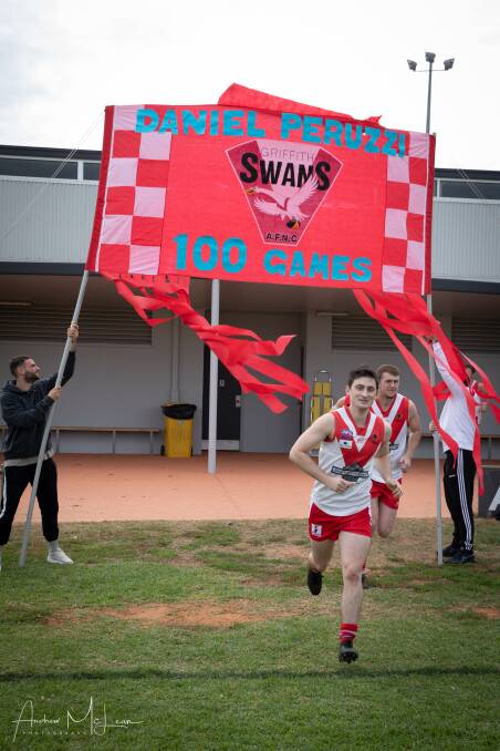 Swans take win in tight contest against Coolamon