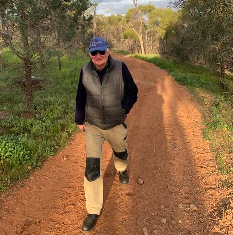 Life Member Bob Barker makes his way around the track over the weekend. Barker has been running on the Hill since the 70s
