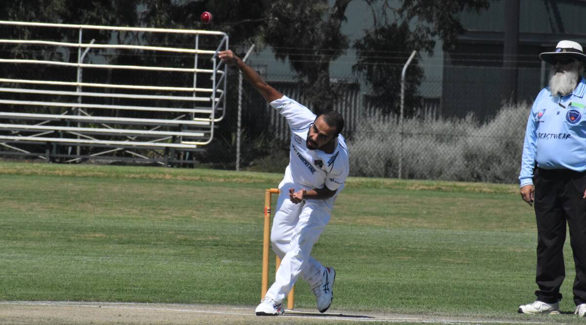 Shayan Khan picked up five wickets to give Exies Diggers the upper hand