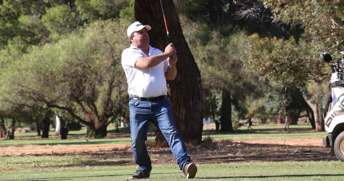 MAKING THE MOST: Tony Catanzariti battled through the windy conditions on Saturday to take out the A grade single stableford.