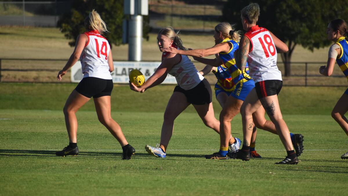 Jenna Richards in action for the Griffith Swans during their clash with Mangoplah CUE during the 2023 season. Picture by Liam Warren