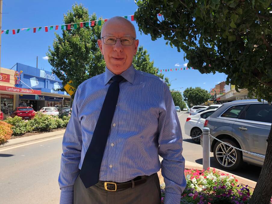 NSW Governor David Hurley in Leeton on Monday. Photo: Talia Pattison