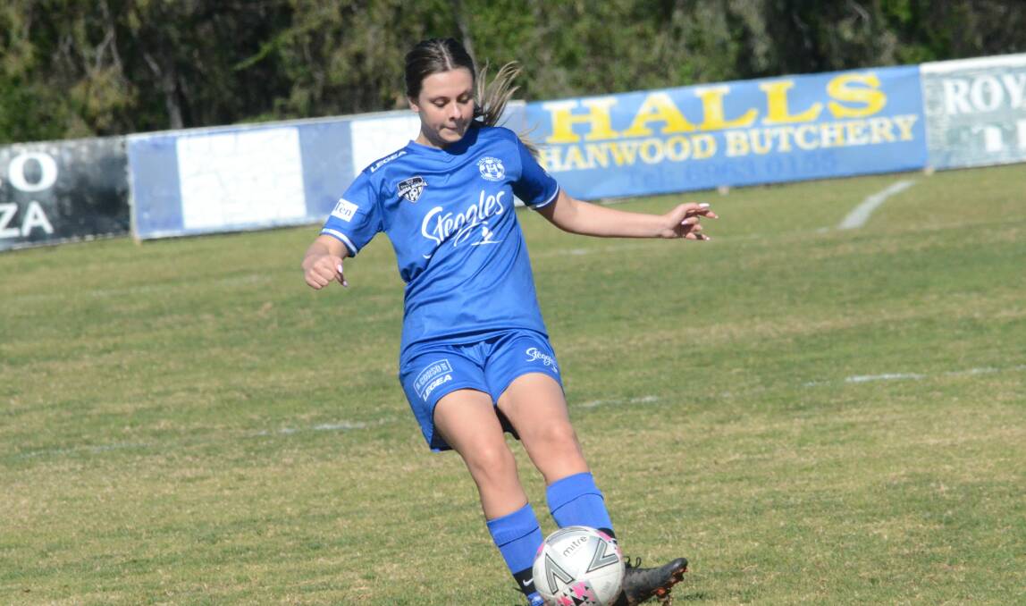 Imogen Zuccato scored a memorable effort into the top right corner to put the finish on a dominant performance from Hanwood. PHOTO: Monty Jacka