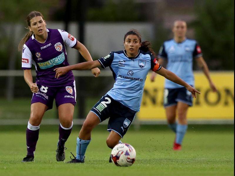 Teresa Polias (r) will play her 100th W-League match for Sydney FC this weekend.