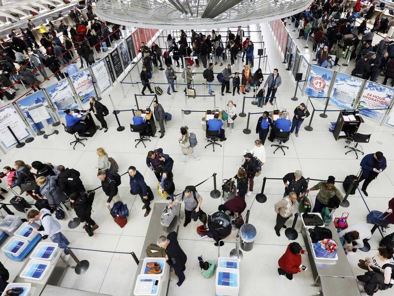 Millions of US Thanksgiving holiday travellers may have their plans disrupted due to bad weather.