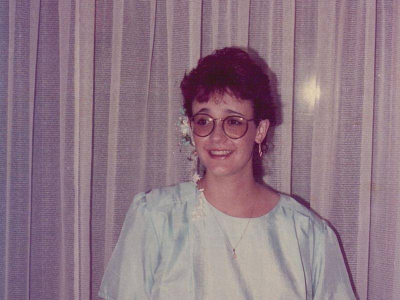 NSW homicide detectives trying to solve the cold-case murder of Melissa Hunt 27 years ago.