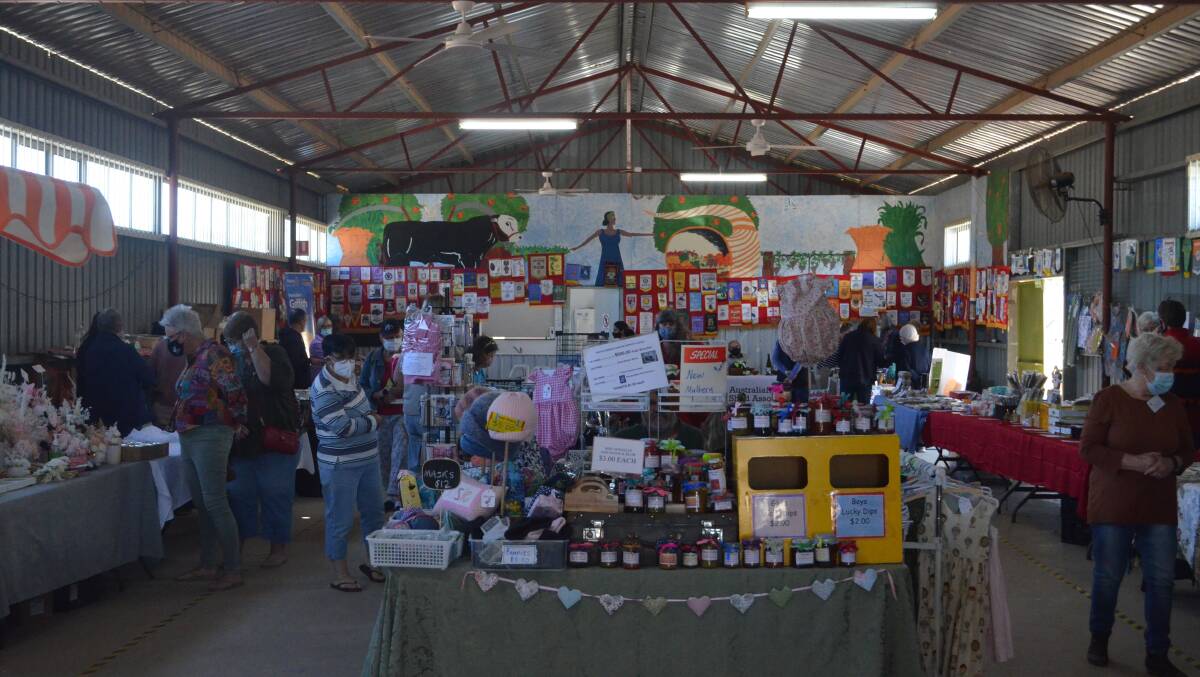 BARGAIN: The Griffith Rotary Markets (above) open from 7am. PHOTO: Lizzie Gracie