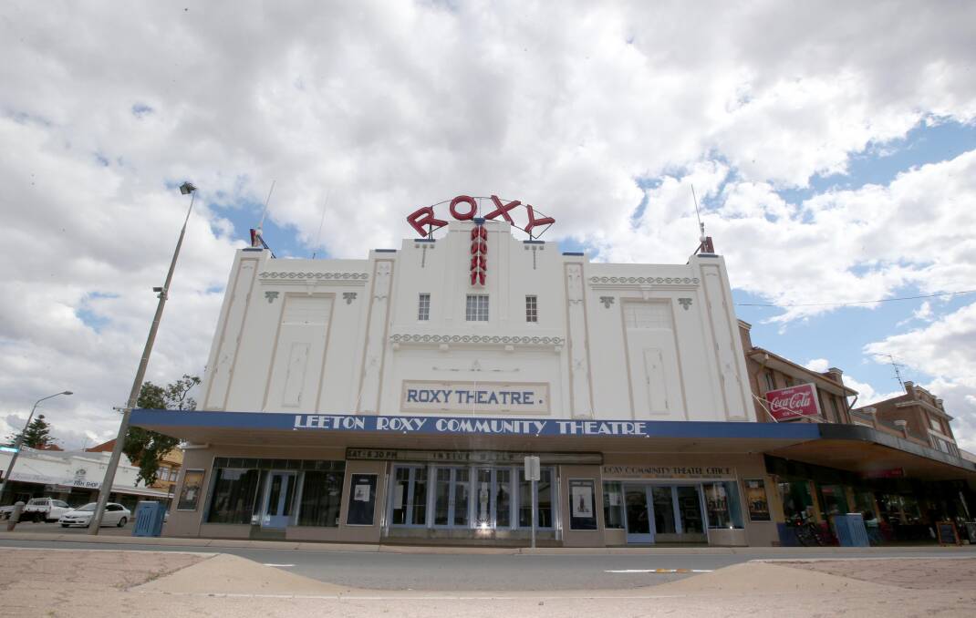 Leeton's Roxy Theatre has been hosting the final season of Game of Thrones. PHOTO: Anthony Stipo