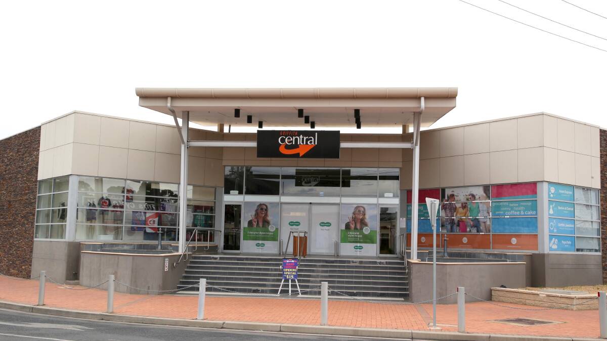Shopping centre to get new owners