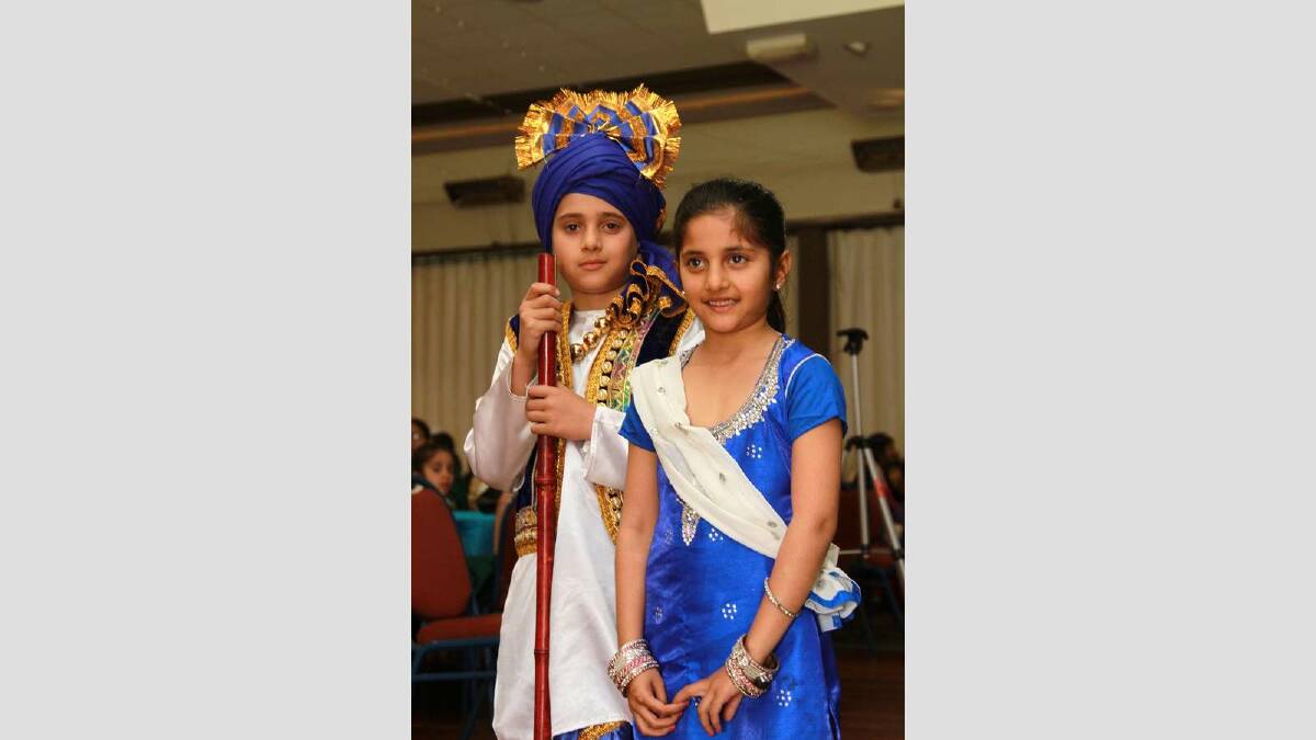 Tiaan Festival ... Siblings Ashmeen Dhillon, 8, and Alainna, 7. Picture: Anthony Stipo